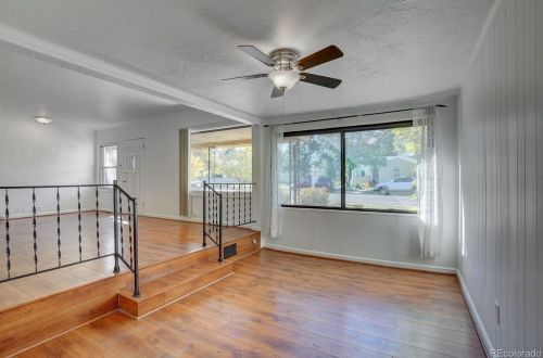 4274 Washington St, Englewood CO 80113-6927 exterior