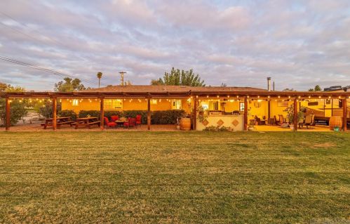 758 Progress Ln, Ramona, CA 92065-3465
