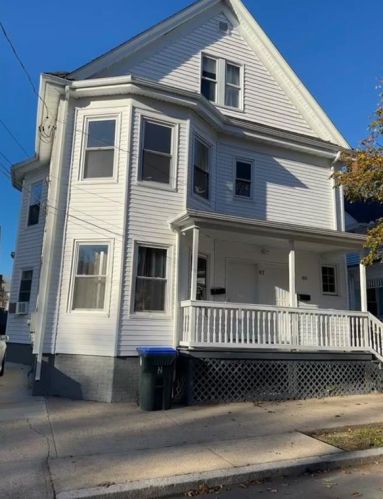 85 Congress Ave, Providence, RI 02907-1764