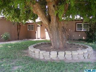 1311 Gowdy St, Visalia, CA 93292-3947