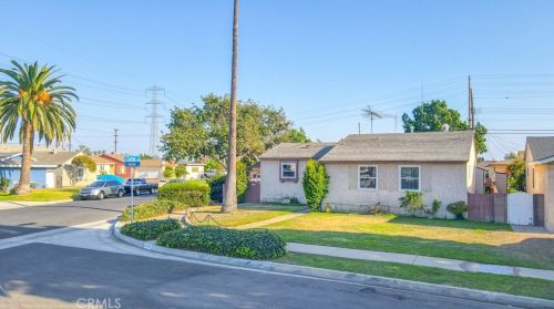 10294 Belcher St, Downey, CA 90242-5010