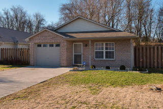 1947 Jeffrey Ln, Alcoa, TN 37701-2463