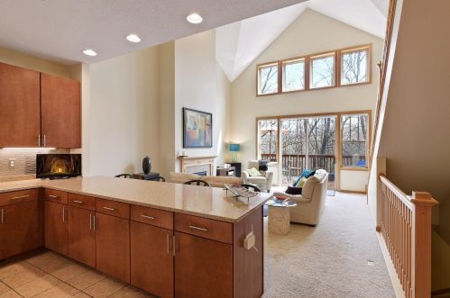 2205 Village Ter, Minneapolis, MN 55431-5807