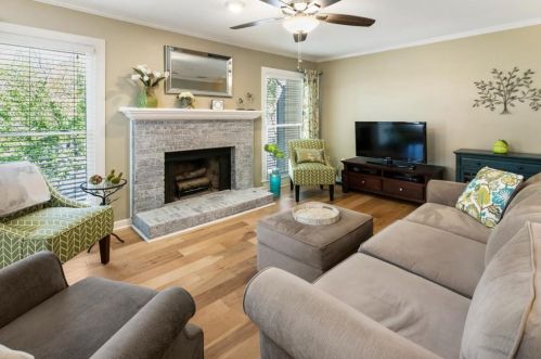312 Hollyfax Cir, Atlanta GA  30328-5702 exterior