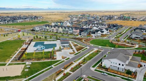 10373 58th Ave, Denver CO  80238 exterior