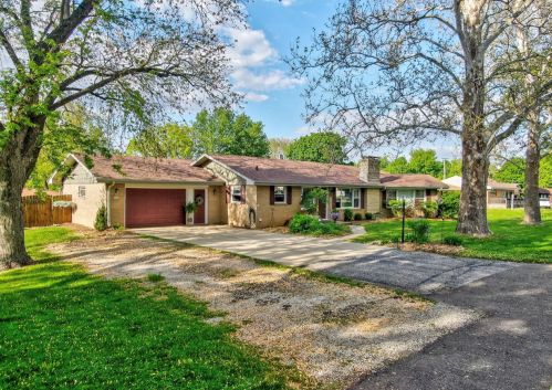 1104 4h Rd, Ottawa, IL 61350-4216