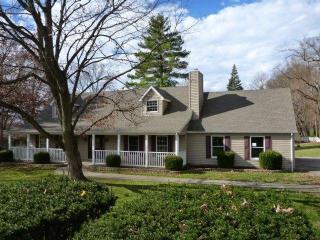 1135 Little Sugar Creek Rd, Dayton, OH 45440-3942