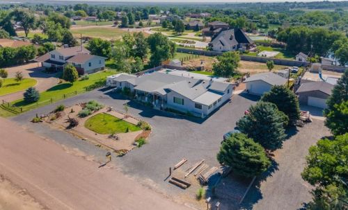 1038 Meadow Ln, Pueblo, CO 81006-9519