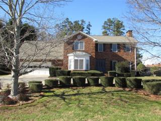 250 Tommy Aaron Dr, Gainesville, GA 30506-1512