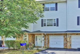 9 Dutch Ln, Hazlet, NJ 07730-1728