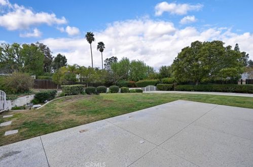 341 Old Bridge Rd, Anaheim, CA 92808-1361