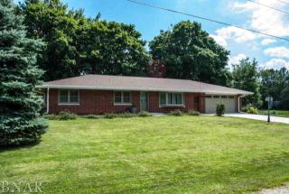 5 Szarek Dr, Bloomington, IL 61701-8323