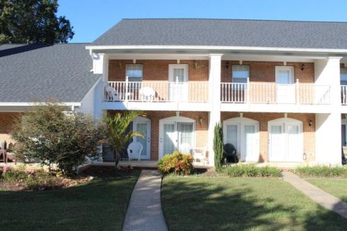 80 Ridgeway Dr, Chattanooga, TN 37415-1861