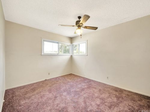 3672 Artesian St, Riverside CA  92503-4125 exterior