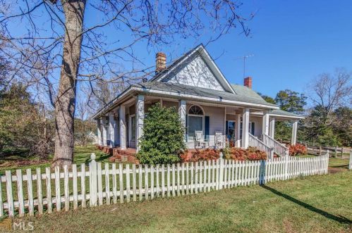 181 Lyons St, Jackson, GA 30233-2133