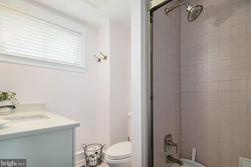 115 Lafayette Ave, Haddonfield NJ 08033-3332 exterior