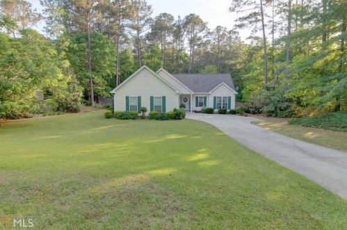 85 Falcon Cir, Monticello, GA 31064-3442