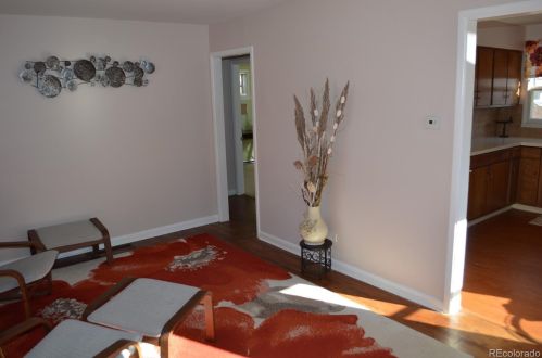 2260 Knox Ct, Denver CO  80219-5341 exterior