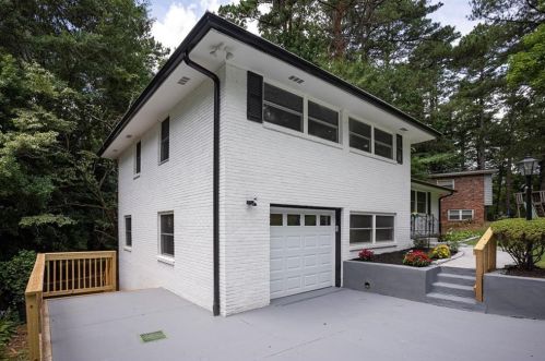 1733 Holly Ln, Atlanta GA  30329-3523 exterior