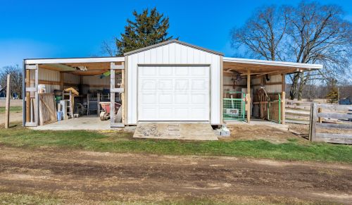 4565 National Rd, Springfield OH  45505-3549 exterior