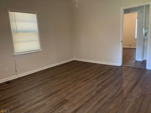 331 16th St, Griffin, GA 30223-2205