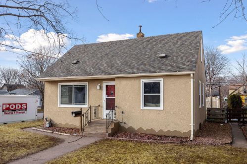 1349 6th St, Saint Paul MN  55106-4801 exterior