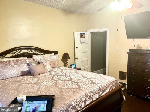 2816 22nd St, Philadelphia PA 19140-3830 exterior