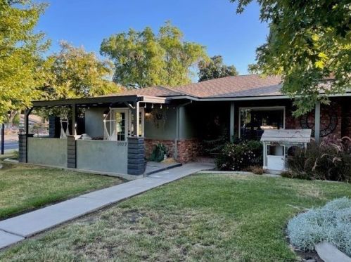 1027 Stanford Ave, Modesto, CA 95350-5051