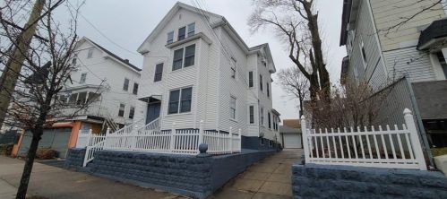 873 Atwells Ave, Providence, RI 02909-2504