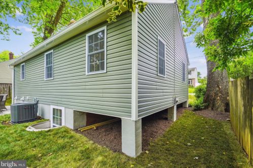 12215 Middle Rd, Silver Spring MD 20906-4639 exterior