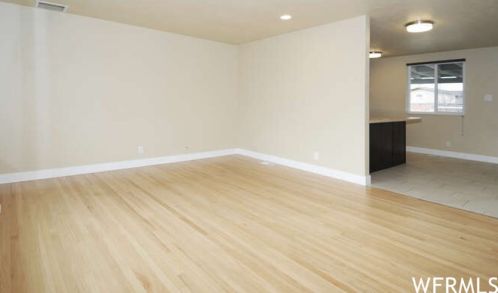 1137 Sego Lily Dr, Sandy UT 84094-4648 exterior