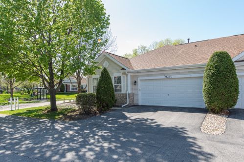 21320 Juniper Ln, Plainfield, IL 60544-5612