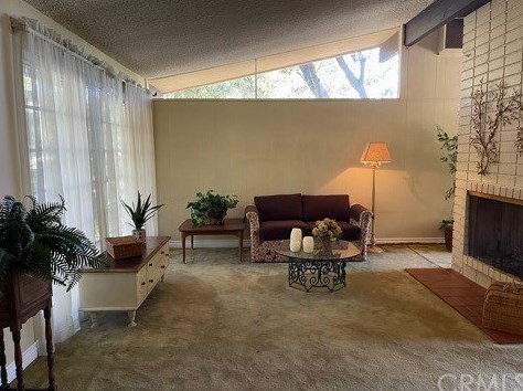 3777 Lockerbie Ln, Glendale CA 91208-1027 exterior