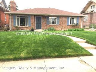 2825 Bellaire St, Denver CO  80207-3024 exterior