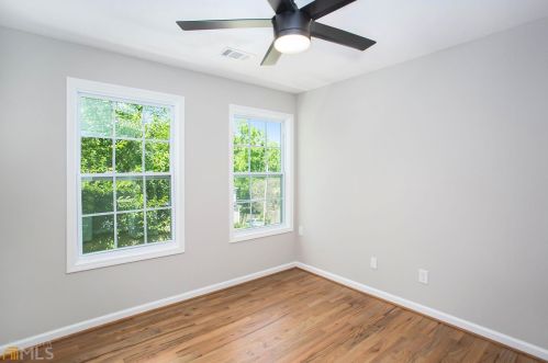 607 Federal Ter, Atlanta GA  30315-4413 exterior