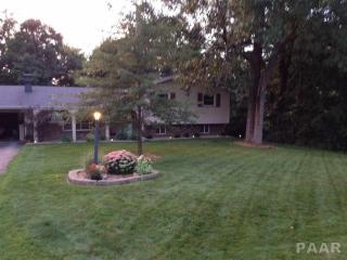 428 Northern Oaks Dr, Northern Oaks, IL 61535-9603