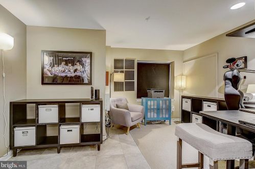 1333 Howard St, Philadelphia PA 19122-3209 exterior