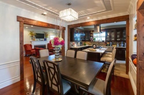1401 Hillcrest Ave, Glendale CA  91202-1505 exterior