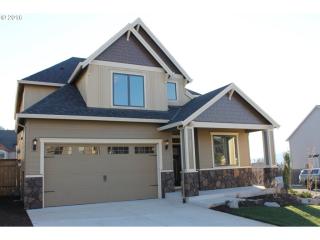 2496 41st St, Damascus, OR 97080