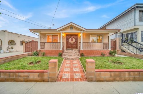 809 Lomita Ave, Glendale CA  91205-1617 exterior