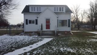 144 Depot Rd, Wataga, IL 61488-5071