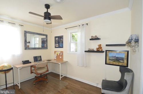 48 Calvin Unger Ln, Berkeley Springs WV 25411-5181 exterior