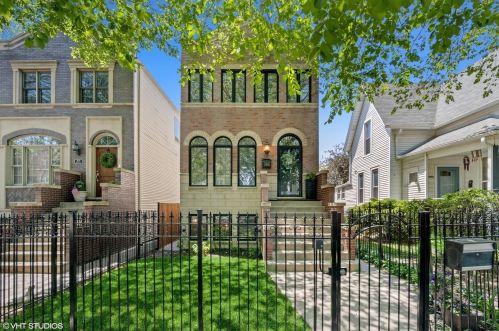 3104 Sawyer Ave, Chicago, IL 60618-6803