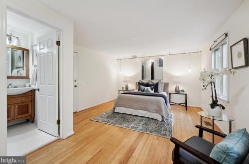 345 Crescendo Way, Silver Spring MD 20901-5020 exterior