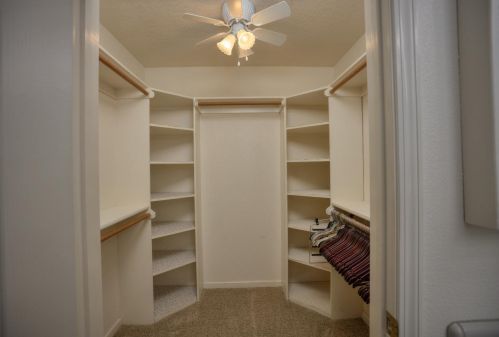 2181 Daubenberger Rd, Turlock CA 95380-9114 exterior