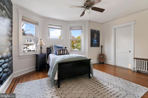 501 Warwick Rd, Tavistock NJ 08033-3831 exterior