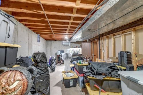 8022 Hinsdale Pl, Englewood CO  80112-1829 exterior