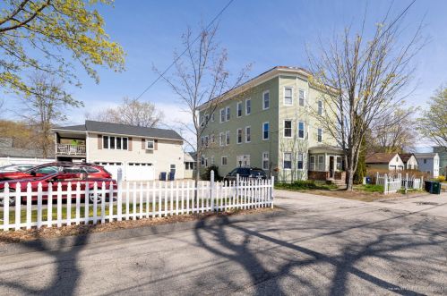 24 Simard Ave, Biddeford, ME 04005-2841