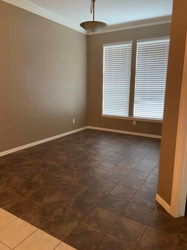 2500 Amy Lee Dr, Conroe TX  77304-5003 exterior