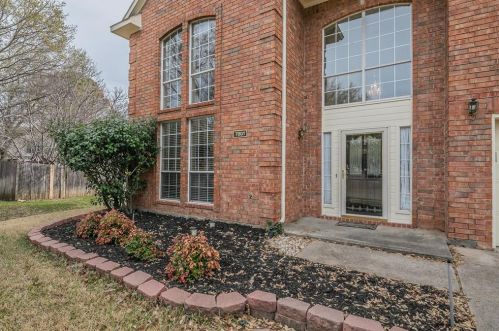 7801 Lake Meredith Way, Fort Worth, TX 76137-4343